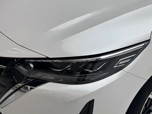 Nissan Sylphy 2023 — фото 19