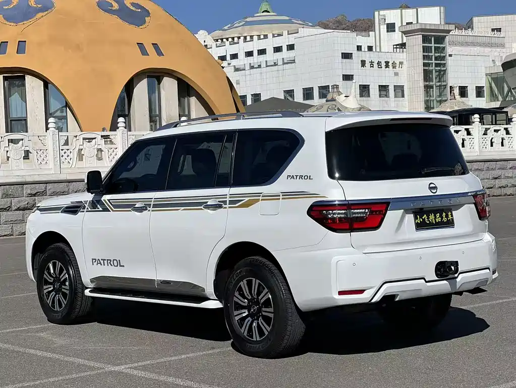 Nissan Patrol 2020 — фото 5