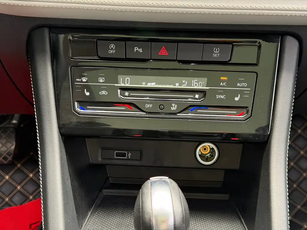 Jetta VS7 2022