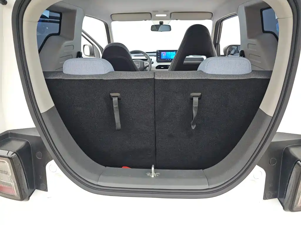Geely Galaxy Panda 2025 — фото 14