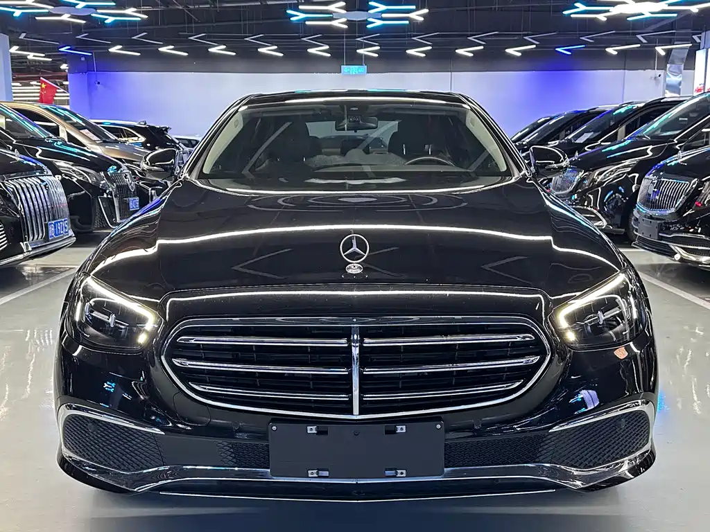 Mercedes-Benz E-Class 2021 — фото 2