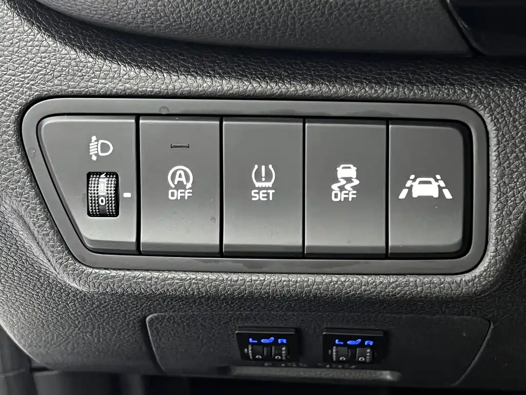 Kia KX3 Proud Running 2022 — фото 11