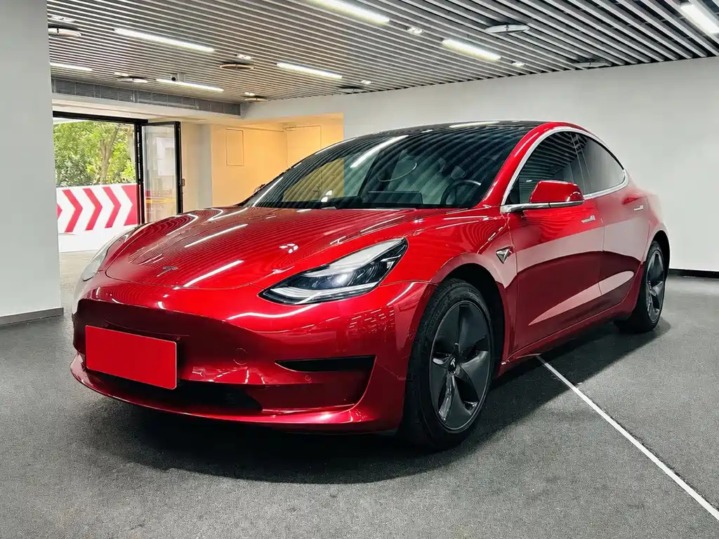 Tesla Model 3 2021 — фото 3