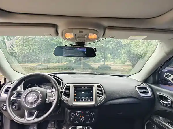 Jeep Compass 2018