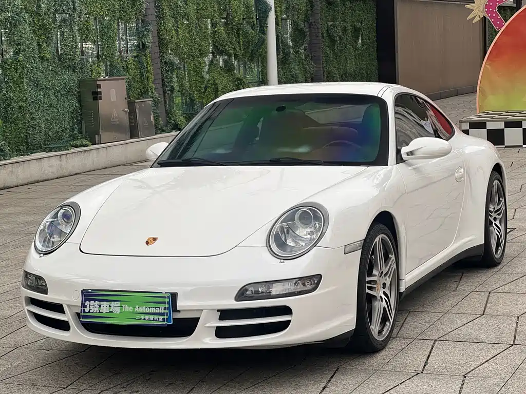 Porsche 911 2011