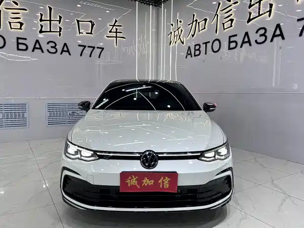 Volkswagen Golf 2023