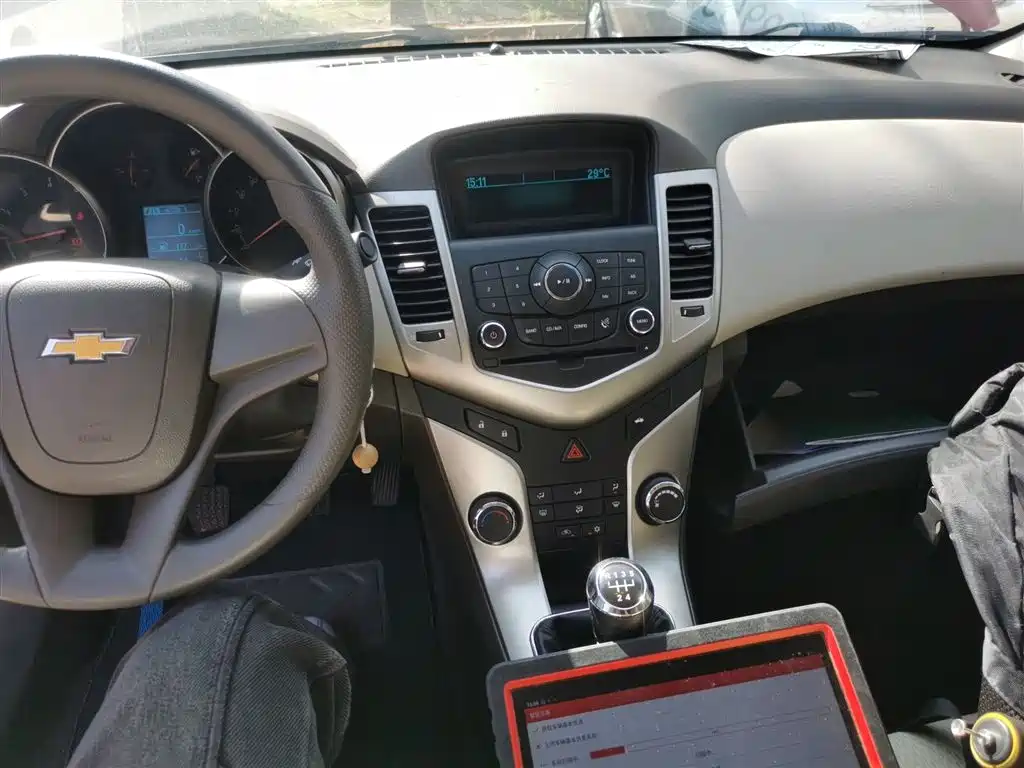 Chevrolet Cruze 2015 — фото 10