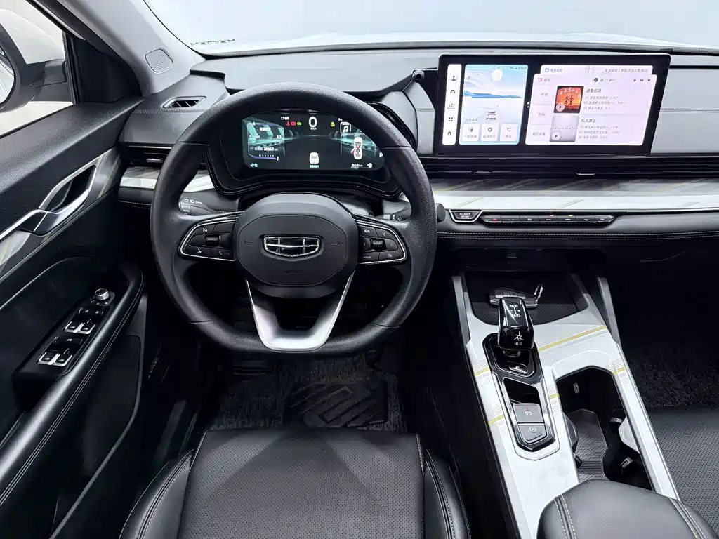 Geely Emgrand L Hip 2025 — фото 8