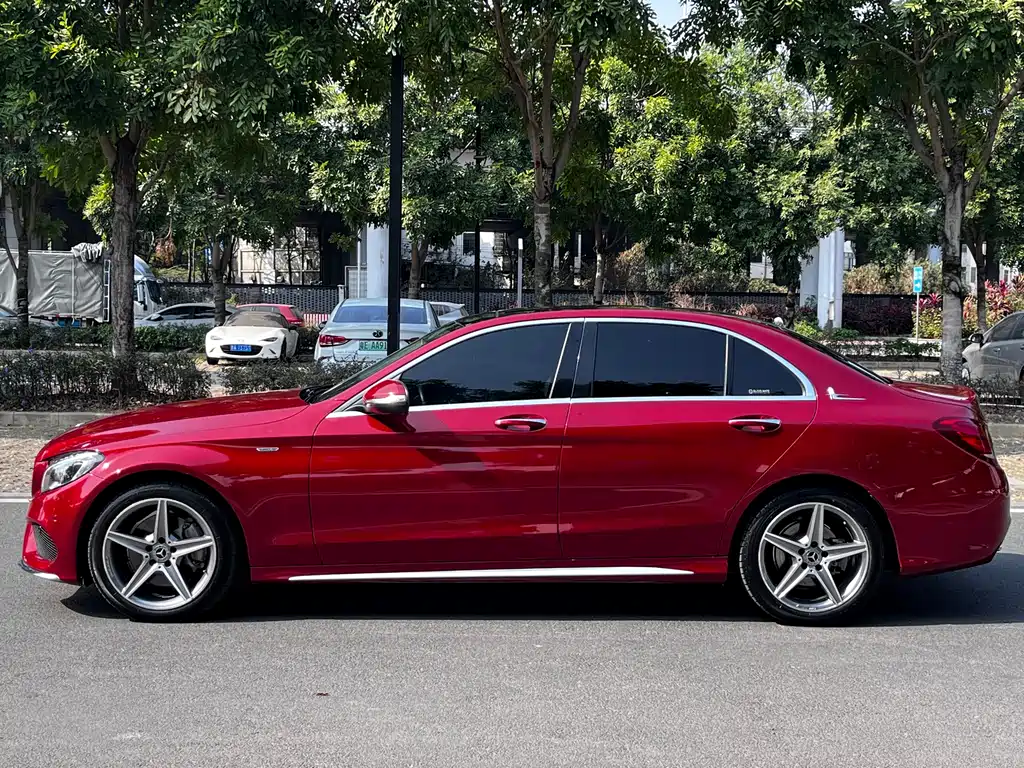 Mercedes-Benz C-Class 2018 — фото 11