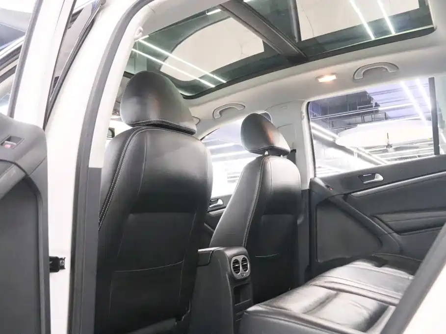 Volkswagen Tiguan 2017 — фото 16