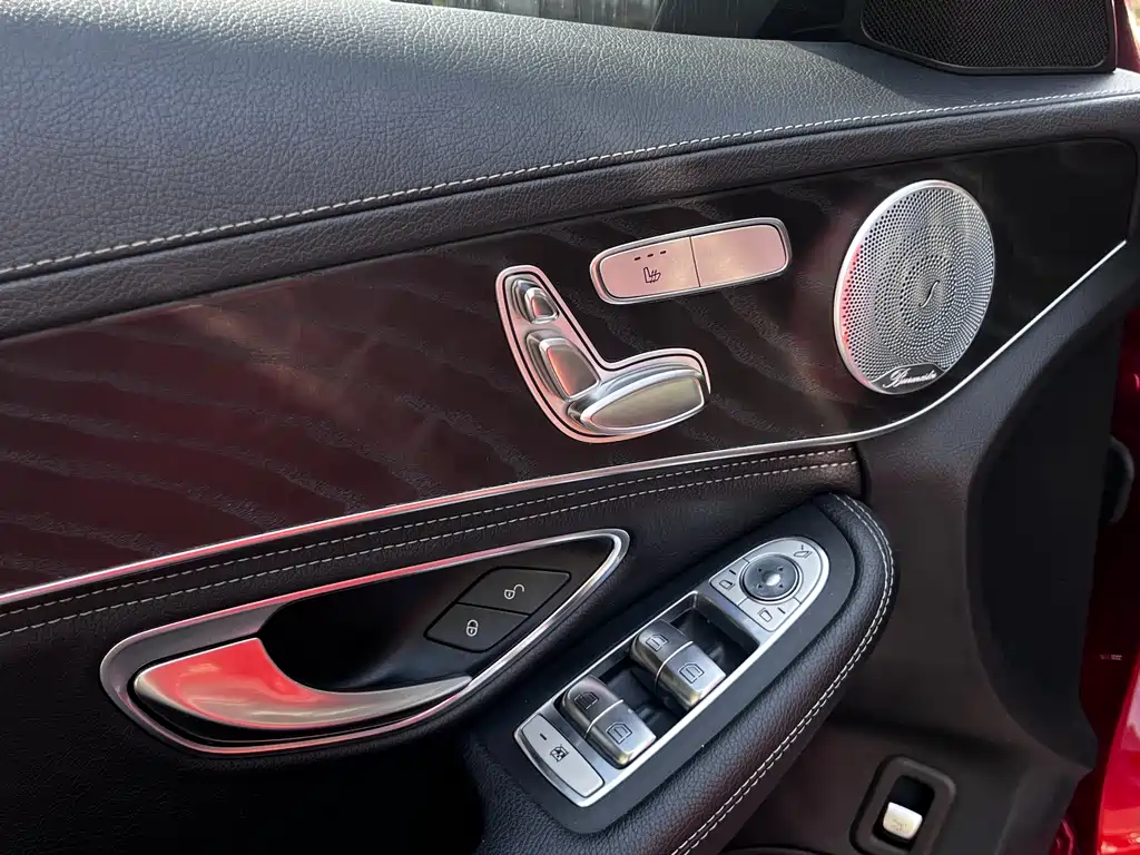Mercedes-Benz C-Class 2018 — фото 16