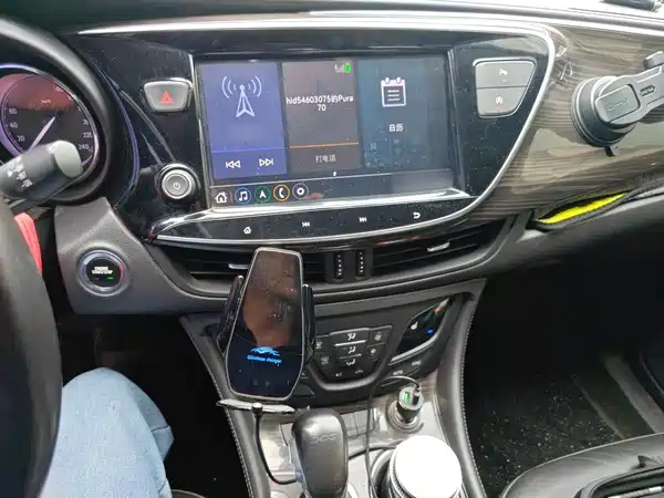 Buick Envision Plus 2020