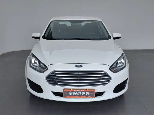 Ford Escort 2019