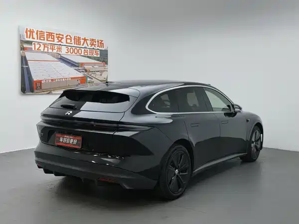 NIO ET5T 2023