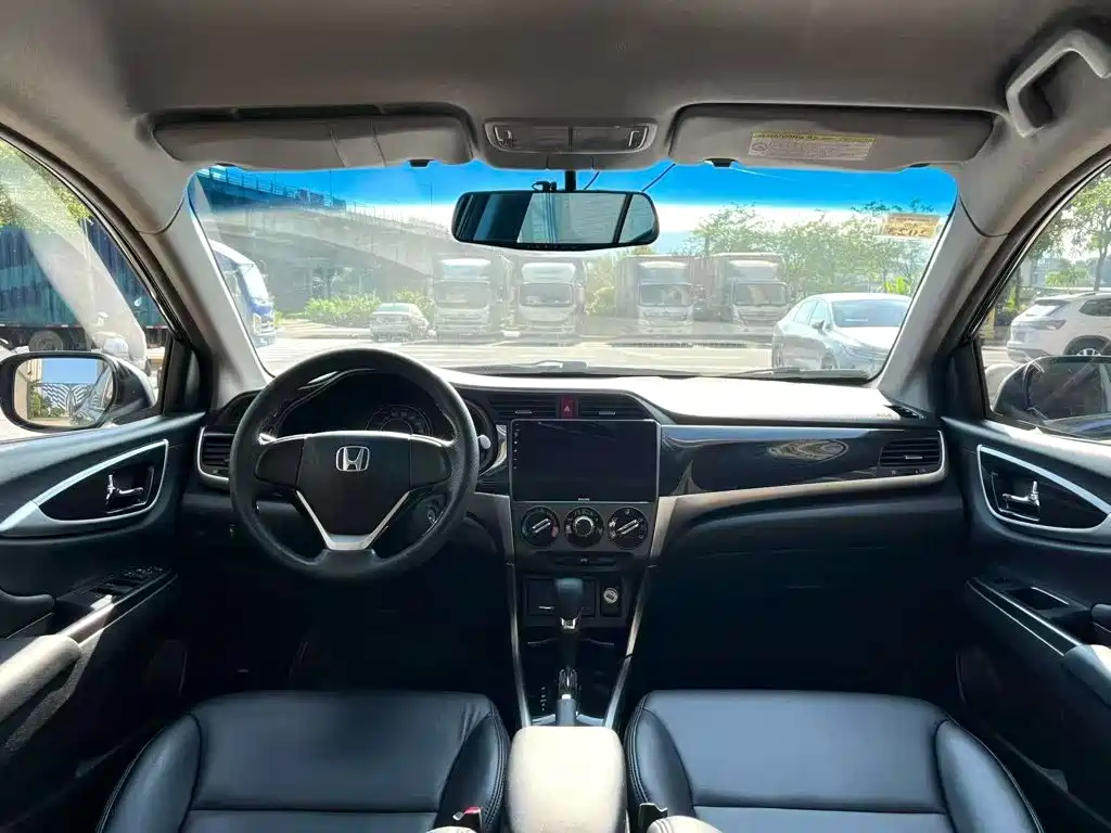 Honda Crider 2015 — фото 18
