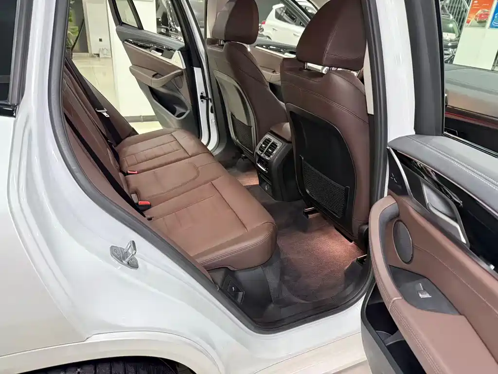 BMW X3 2019 — фото 13