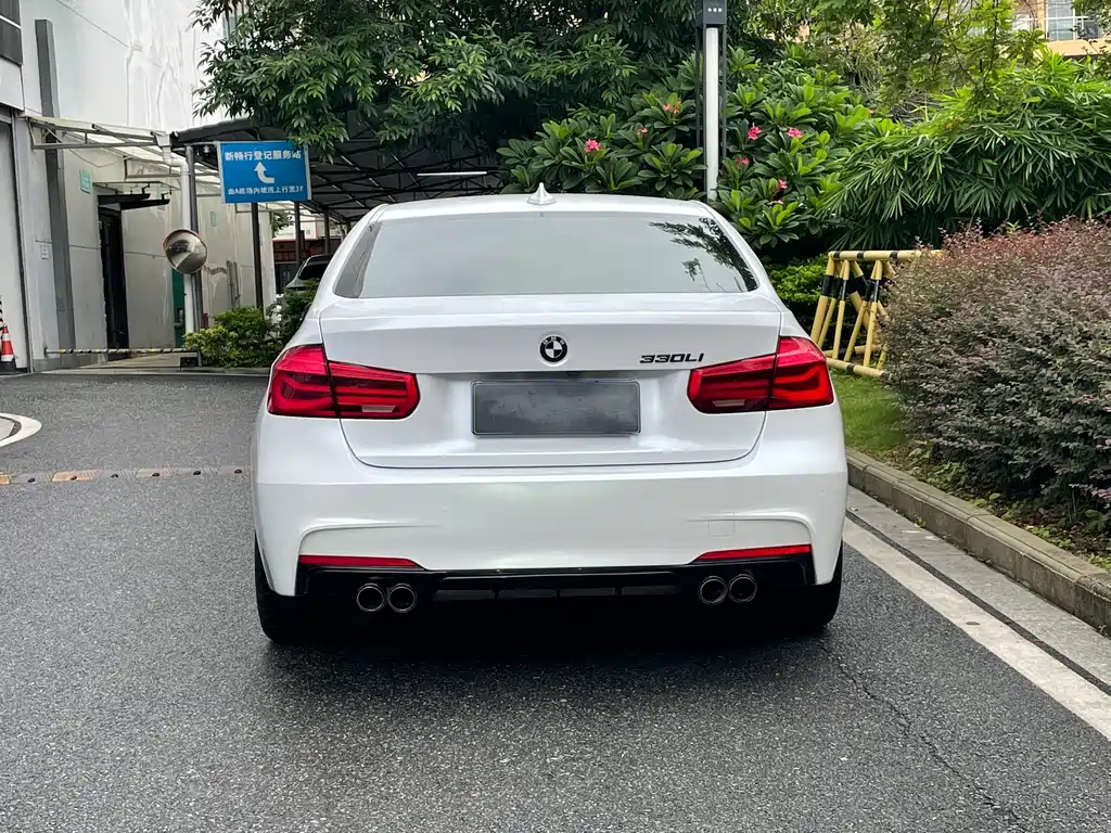 BMW 3 Series 2018