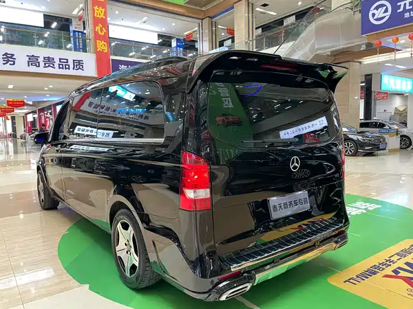 Mercedes-Benz Vito 2024