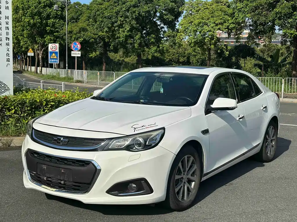 Chevrolet Malibu 2016 — фото 1