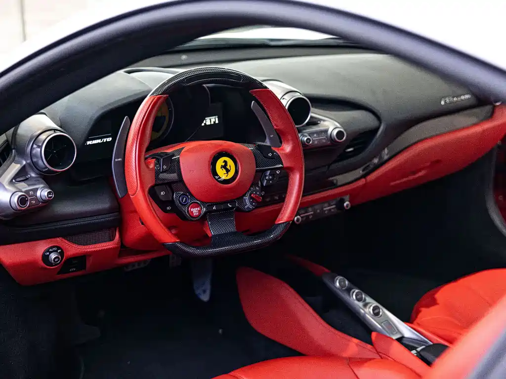 Ferrari F8 2022 — фото 5