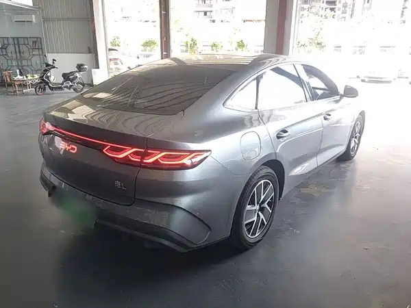 BYD Qin L 2025