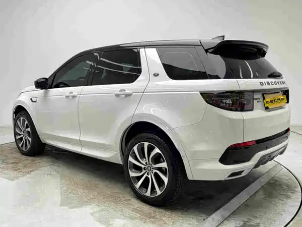Land Rover Discovery Sport 2023