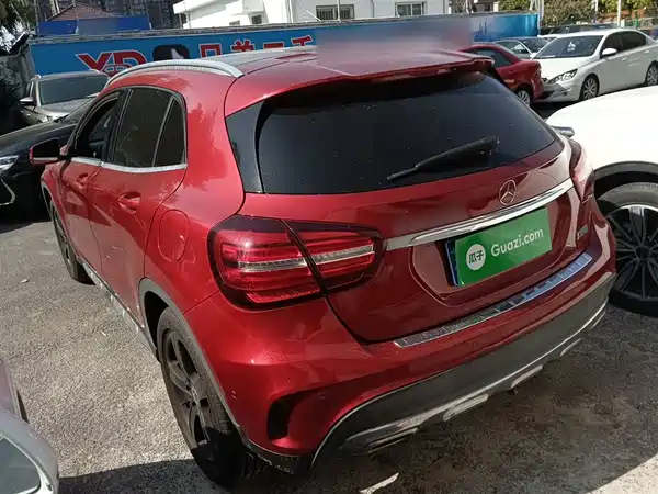 Mercedes-Benz GLA 2019
