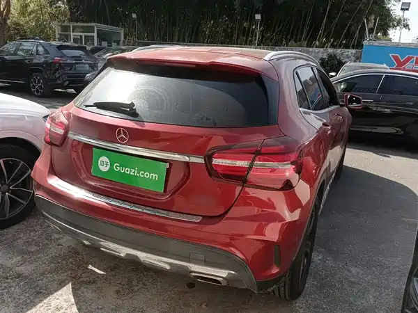 Mercedes-Benz GLA 2019