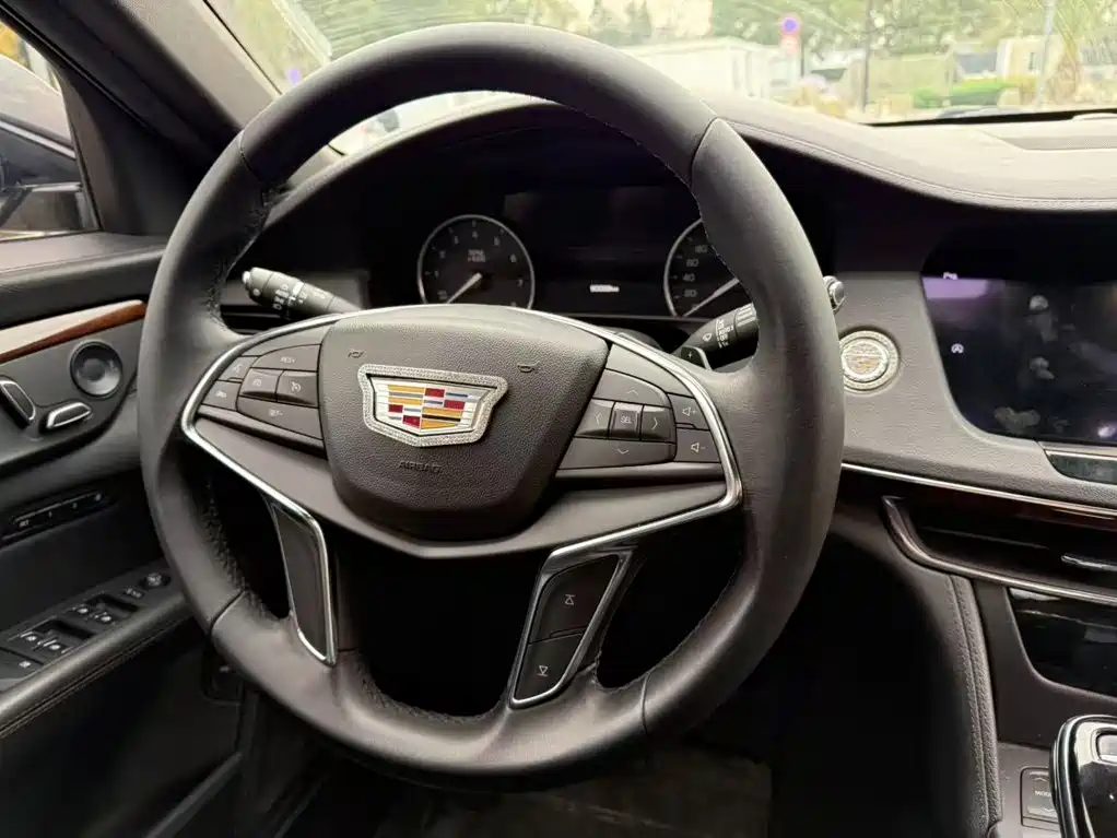 Cadillac CT6 2020 — фото 15