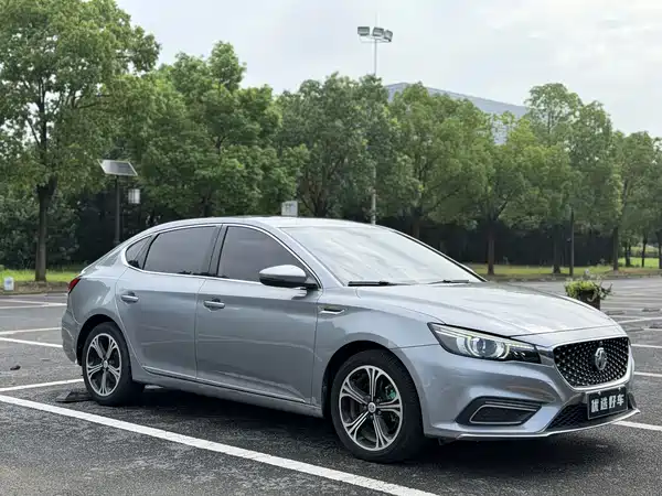 MG MG6 2018