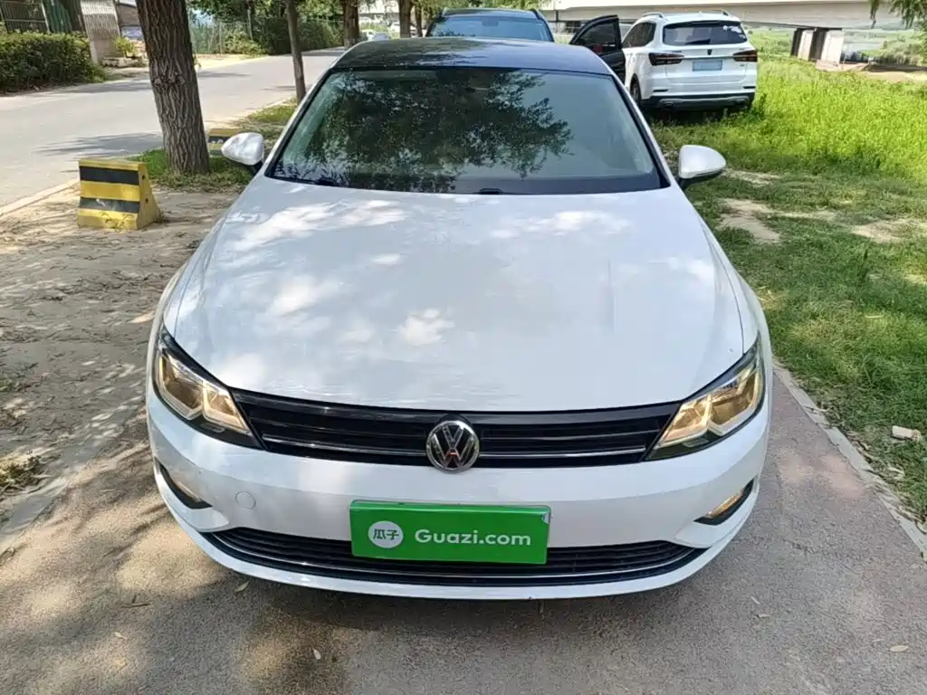 Volkswagen Lamando 2015