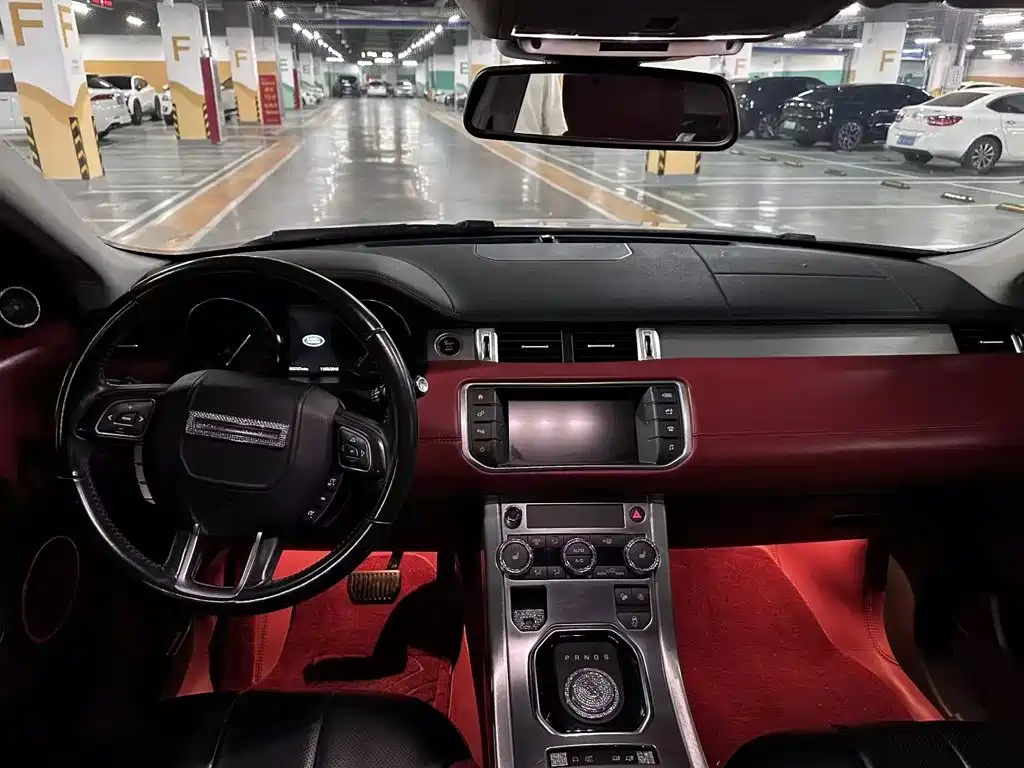 Land Rover Range Rover Evoque 2018 — фото 5