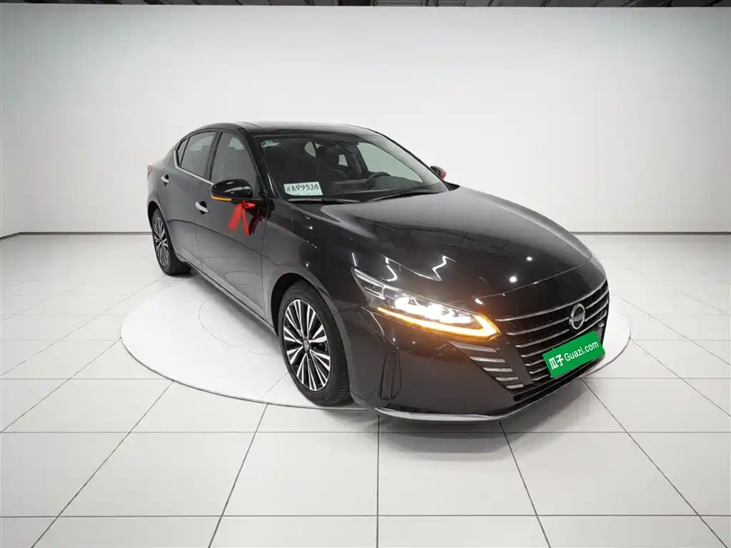 Nissan Teana 2023 — фото 4