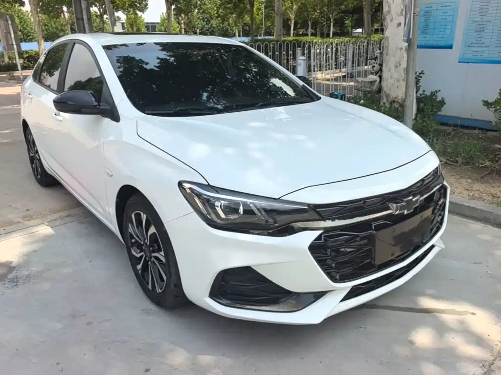 Chevrolet Cruze 2021