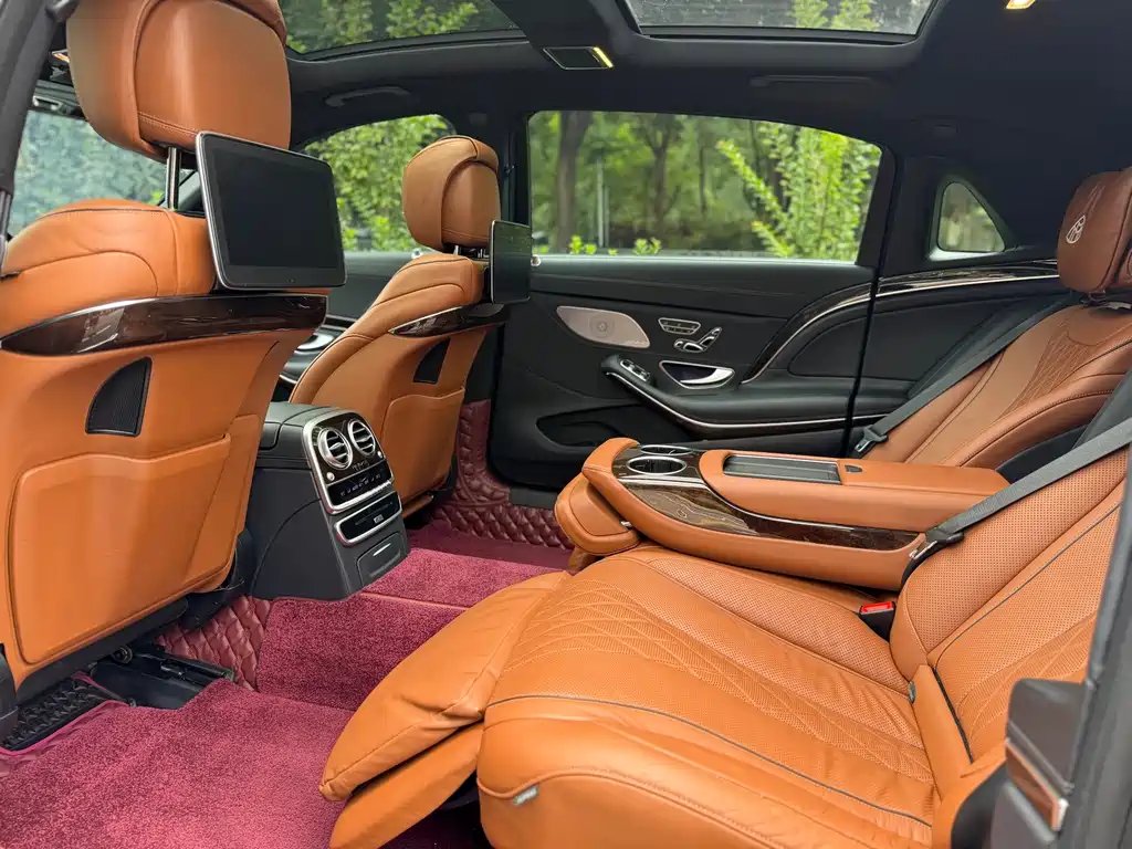 Mercedes-Benz Maybach S-Class 2020 — фото 11