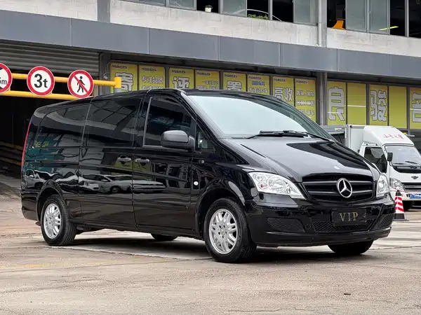 Mercedes-Benz Vito 2015