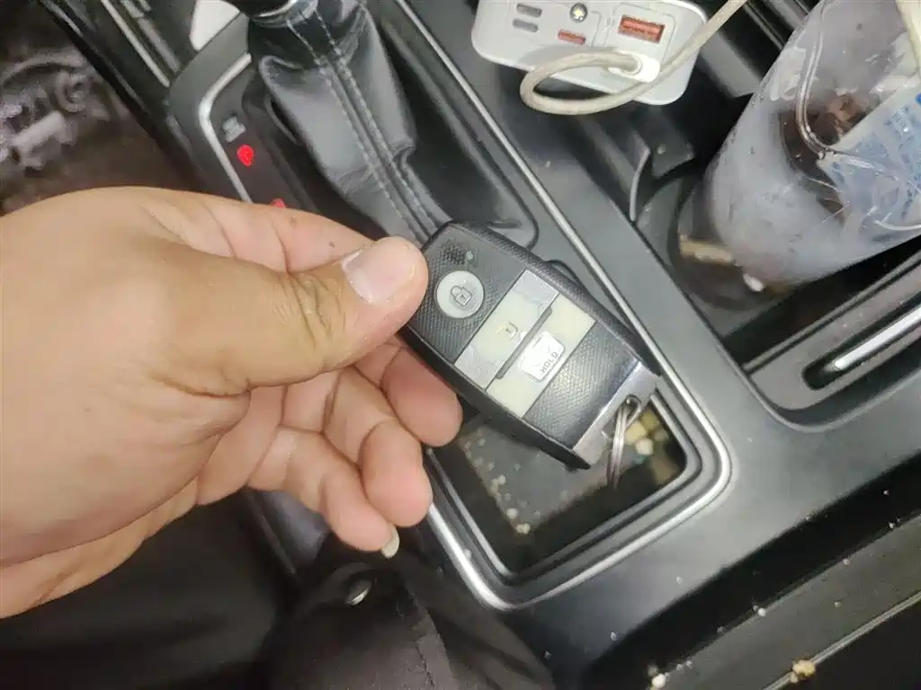 Kia Sorento 2015 — фото 17
