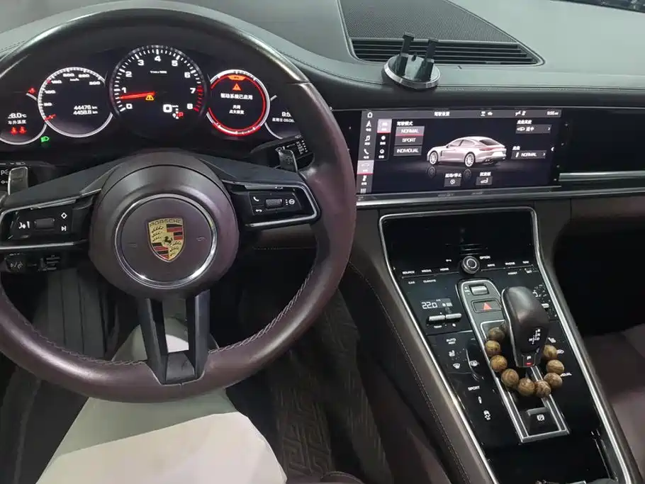 Porsche Panamera 2022 — фото 12