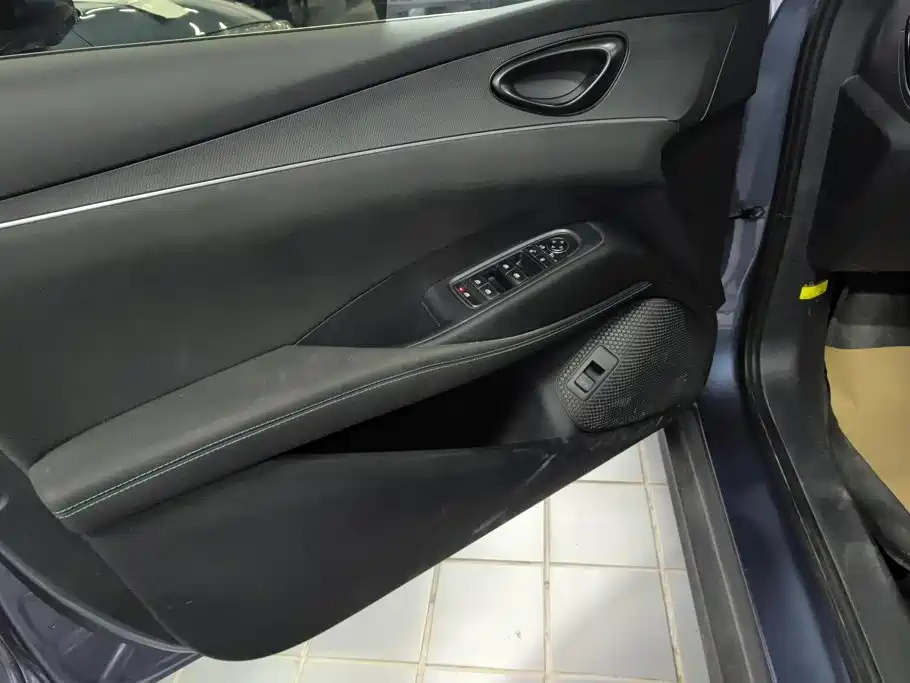 BYD Seal 06 2025