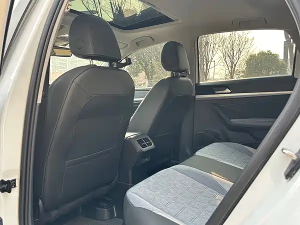 Volkswagen Lavida 2024