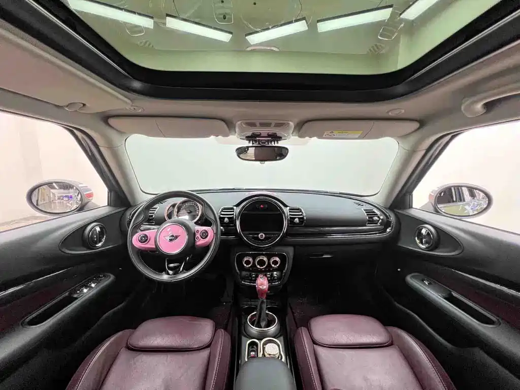 MINI Clubman 2019 — фото 16