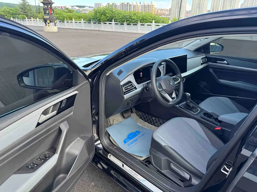 Volkswagen Lavida 2023