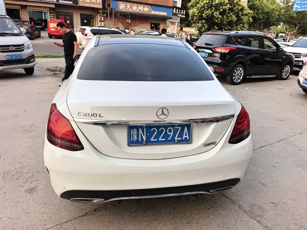 Mercedes-Benz C-Class 2021 — фото 10