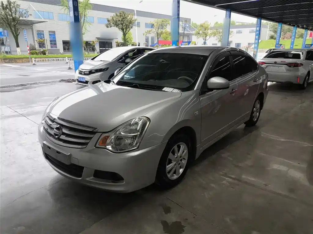 Nissan Sylphy 2015 — фото 1