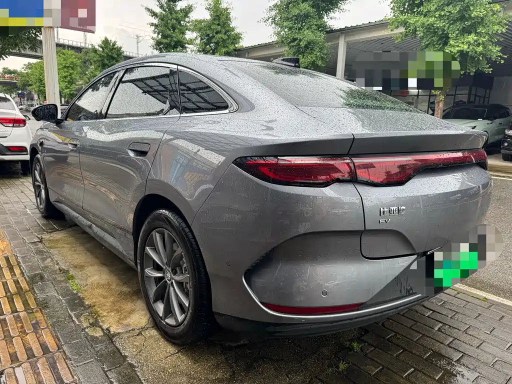 BYD Qin L 2026 — фото 13