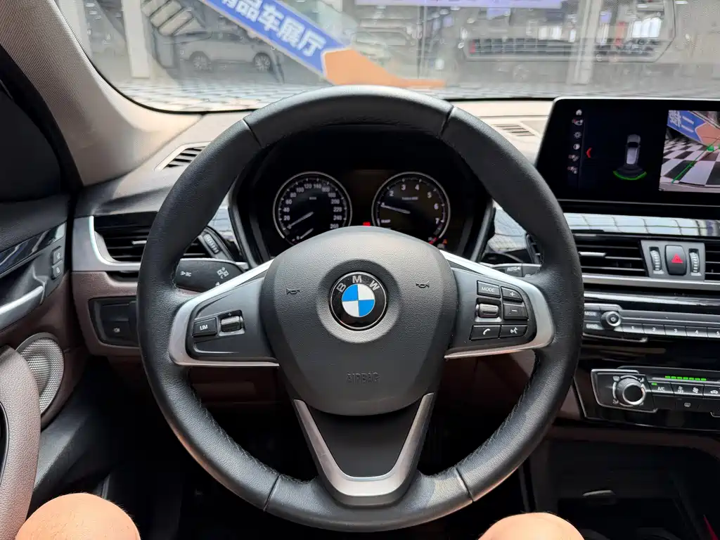 BMW X1 2023