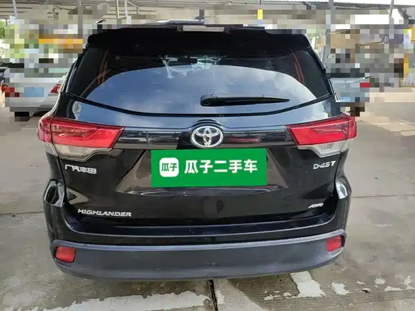 Toyota Highlander 2021