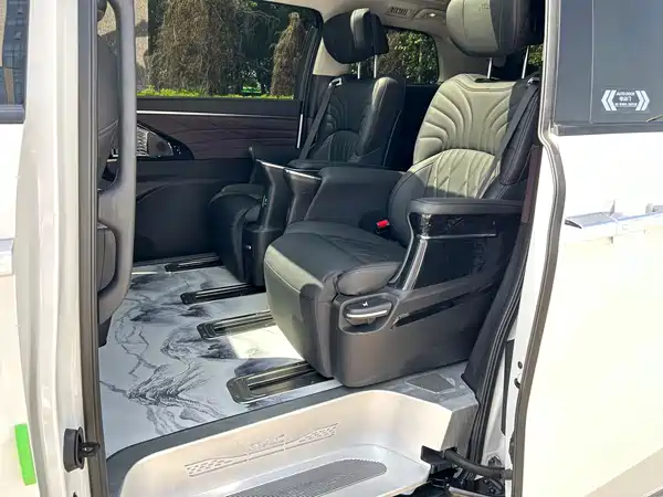 GAC Trumpchi M8 2024