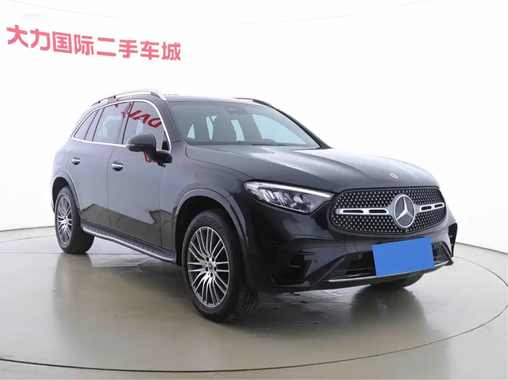 Mercedes-Benz GLC 2023