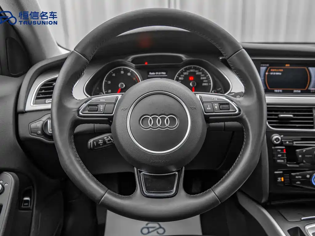 Audi A4L 2013 — фото 17
